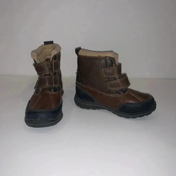Carters /brown boots -8r - Picture 1 of 3